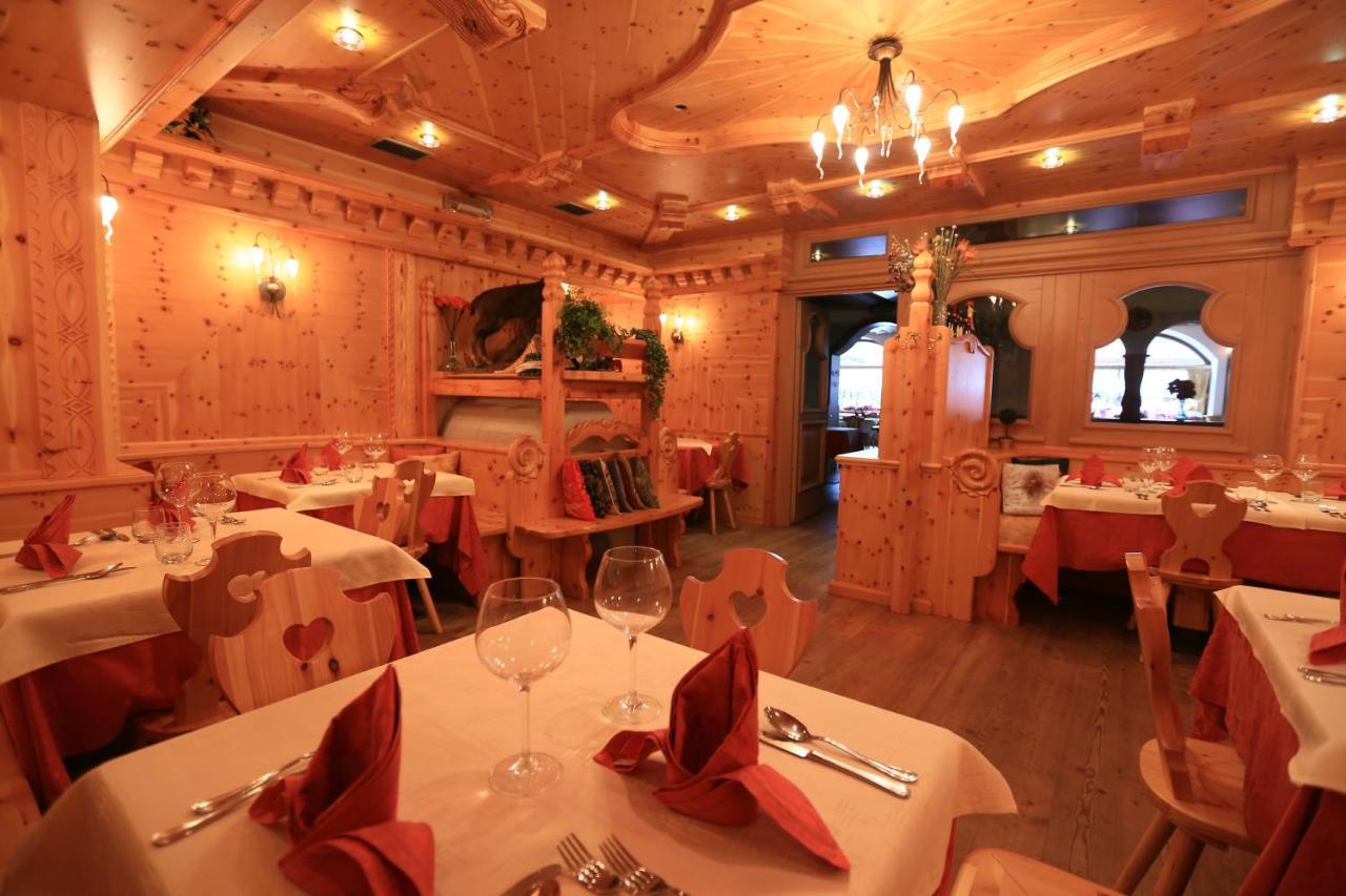 Hotel Laurin Каназей Екстериор снимка